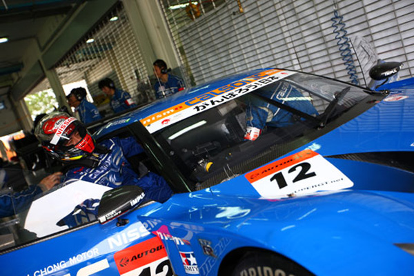 Calsonic IMPUL Nissan GT-R Picture